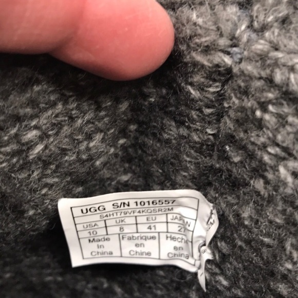 UGG NEW Woman’s Classic Cardy II Knit Boot - Picture 8 of 8